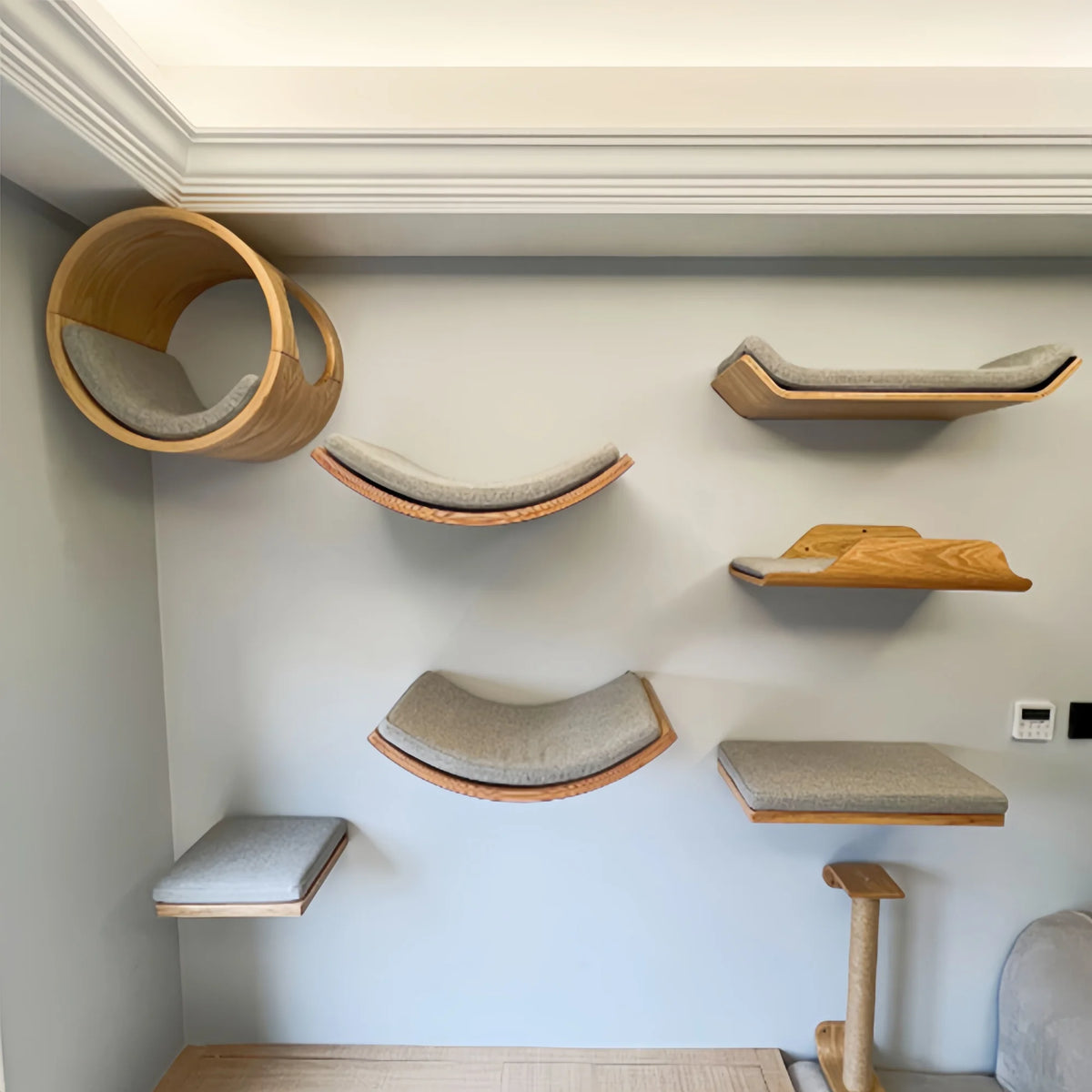 Soft Cushioned Wall Mounted Cat Shelves Indoor Cat Climbing Furniture Perch & Bed for Kittens/Adult Cats Sleeping & Playing